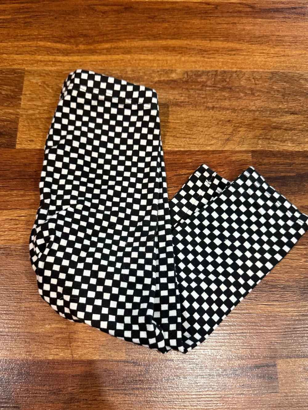 Little Girls Cat & Jack Black and White Checkered Leggings 2T